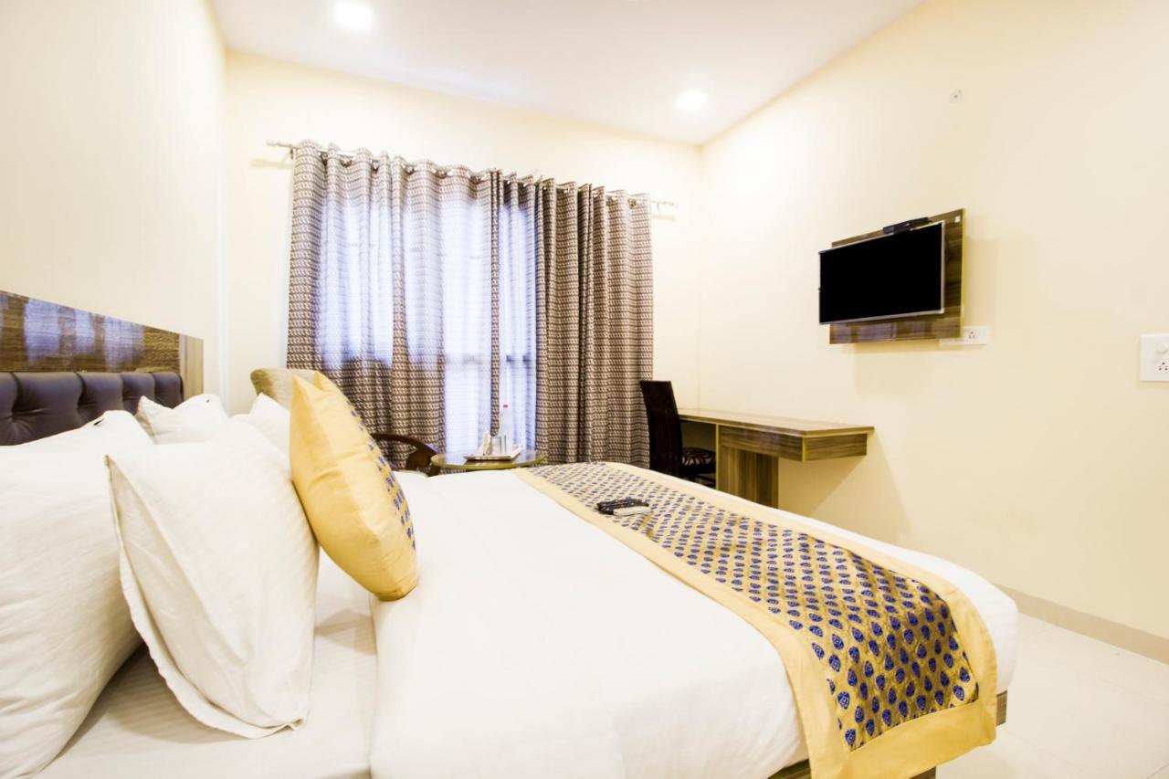 Fabhotel Signature Cyber Park Δελχί Εξωτερικό φωτογραφία
