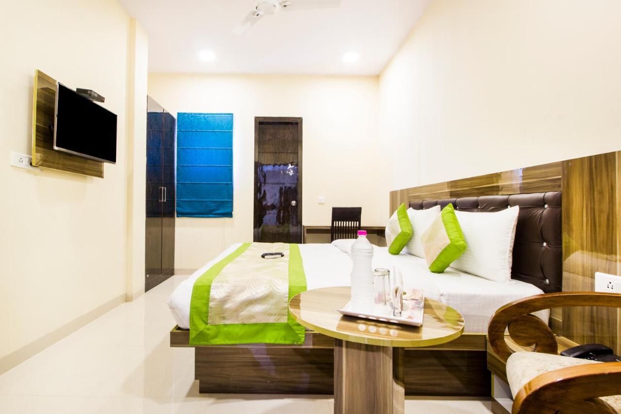 Fabhotel Signature Cyber Park Δελχί Εξωτερικό φωτογραφία