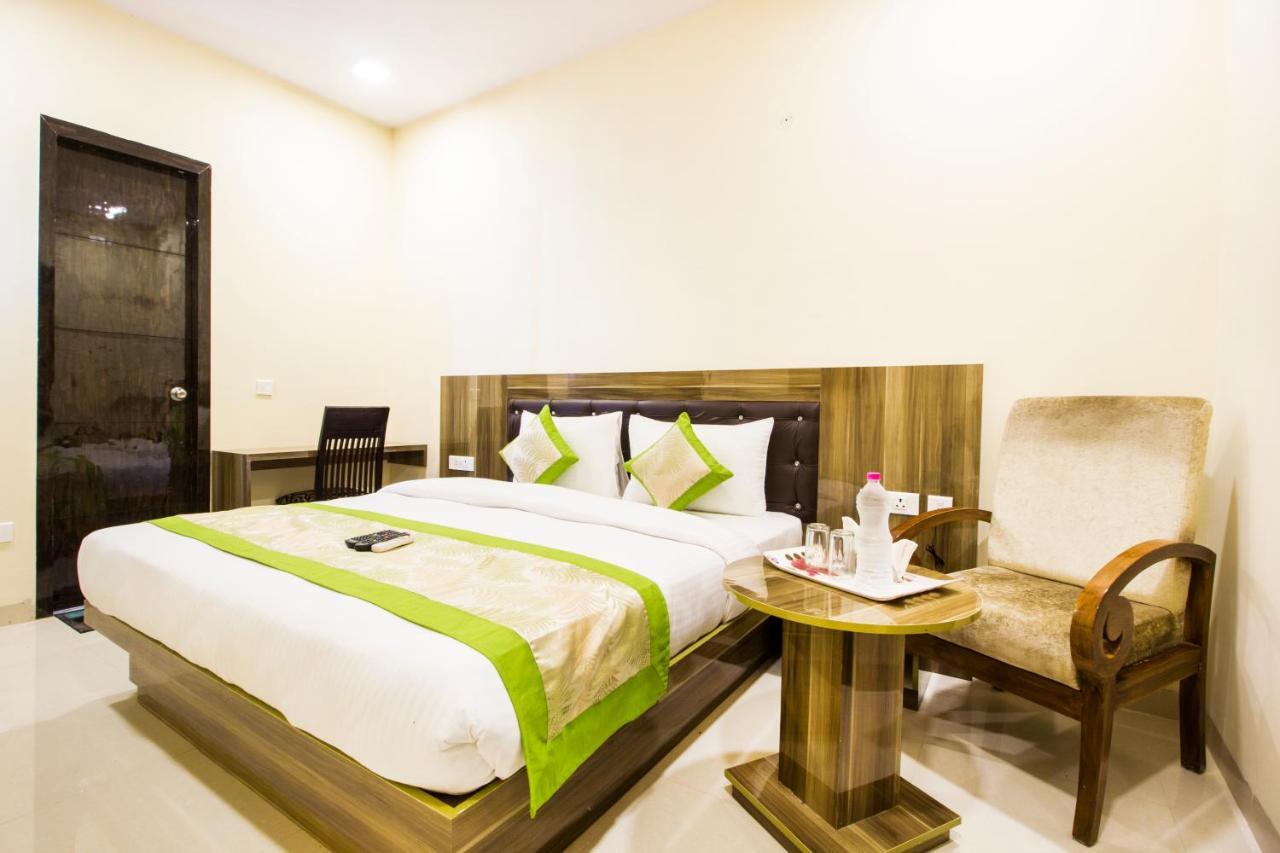 Fabhotel Signature Cyber Park Δελχί Εξωτερικό φωτογραφία