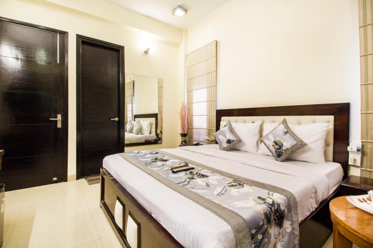 Fabhotel Signature Cyber Park Δελχί Εξωτερικό φωτογραφία