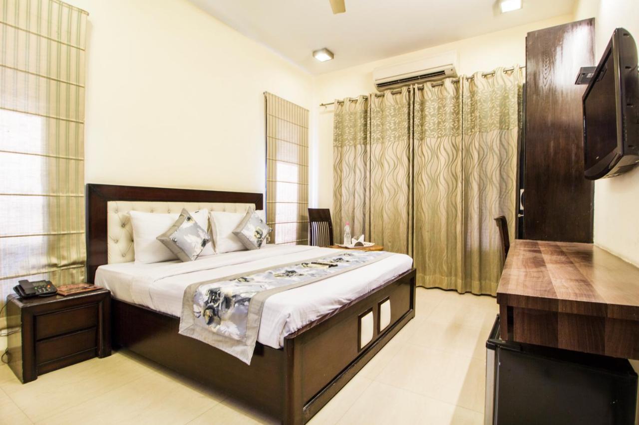 Fabhotel Signature Cyber Park Δελχί Εξωτερικό φωτογραφία